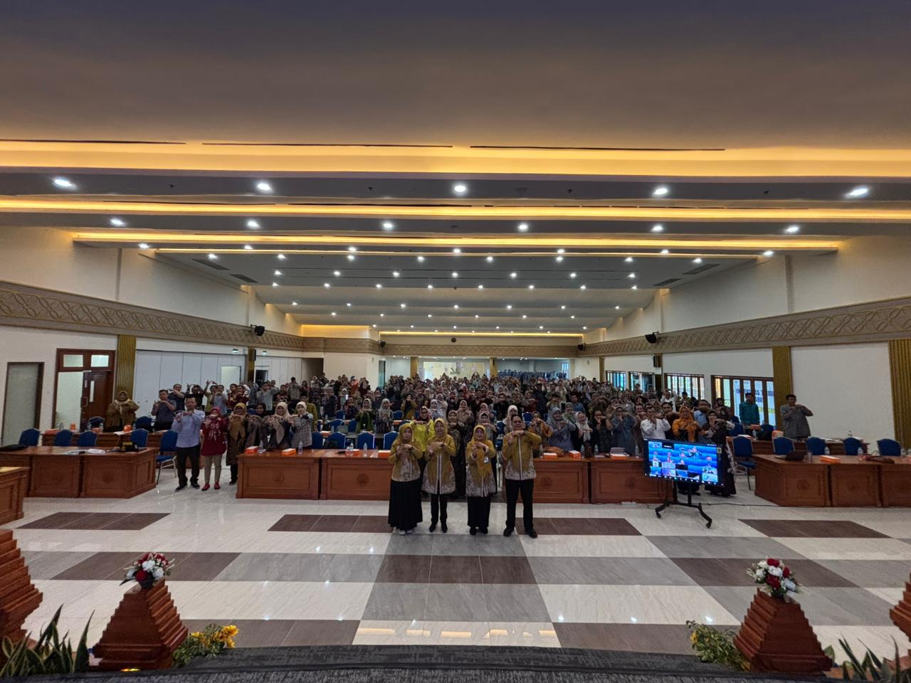 UT Surabaya Gelar Pembekalan Tutor untuk Tingkatkan Kualitas Pembelajaran Mahasiswa